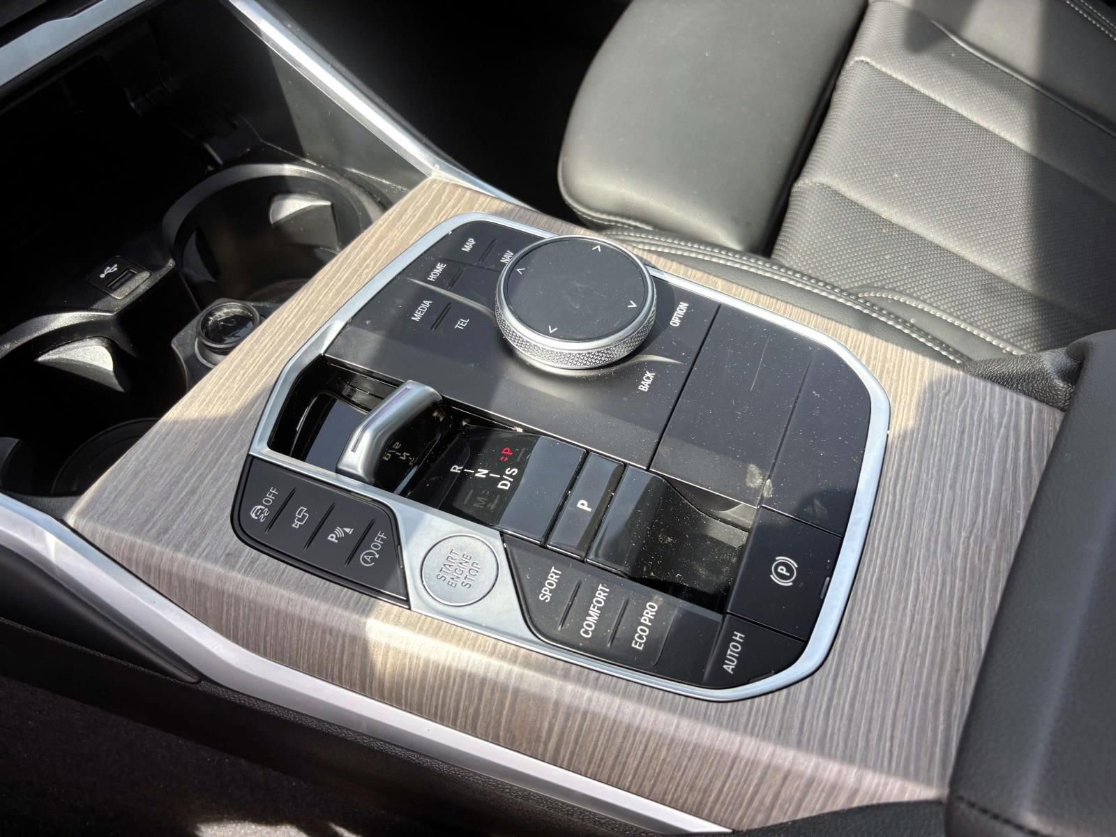 Used 2025 BMW 330i xDrive Sedan AWD/4WD image 24