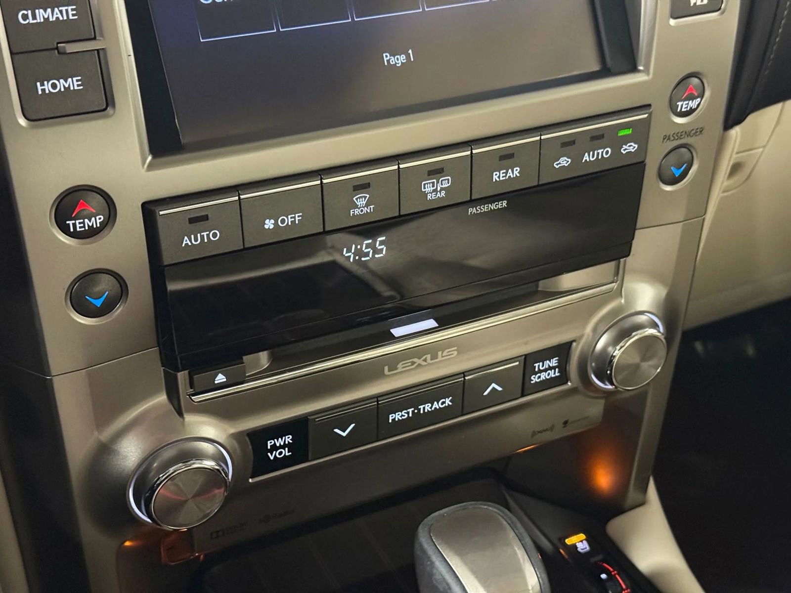 Used 2020 Lexus GX 460 Premium w/ Premium Package image 38