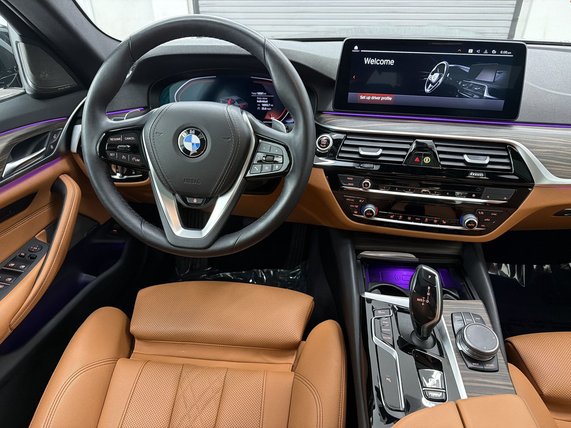 Certified 2022 BMW 540i w/ M Sport Package RWD image 27