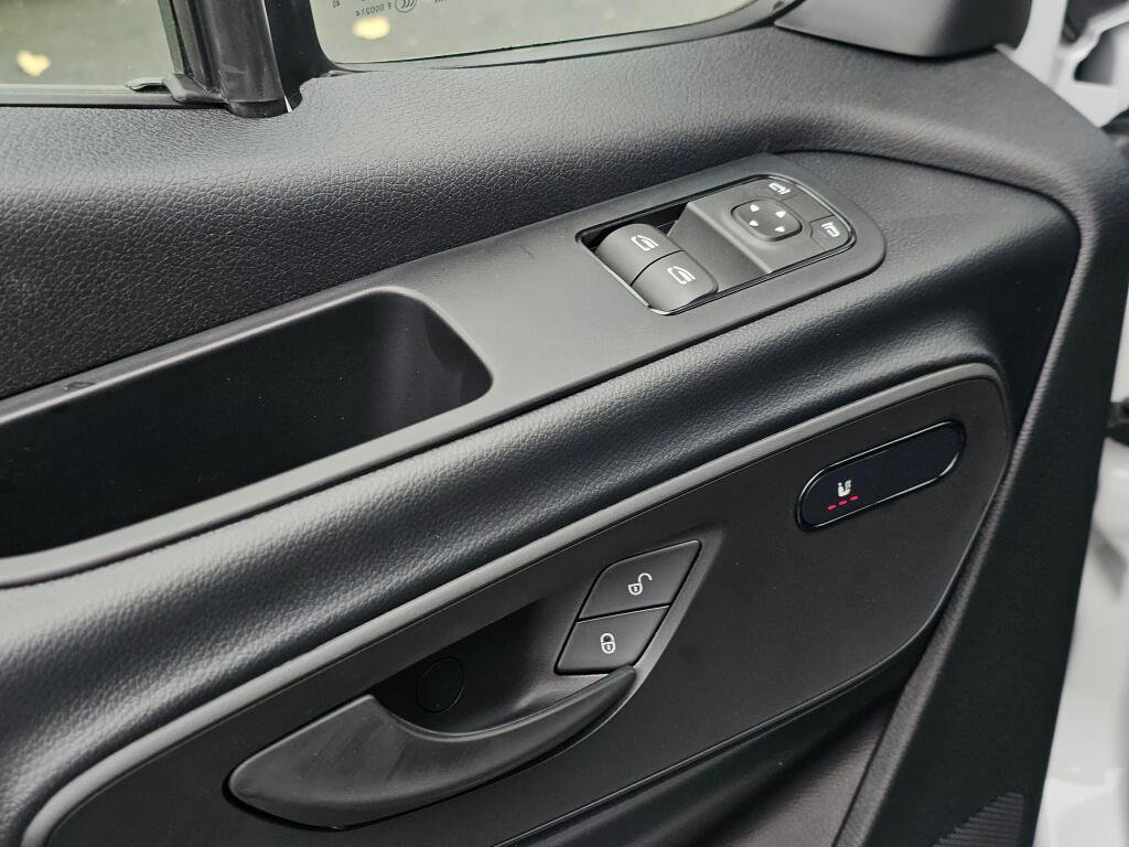 New 2025 Mercedes-Benz Sprinter 2500 image 21