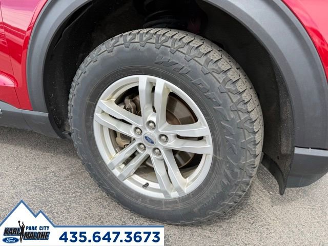 Used 2020 Ford Explorer XLT w/ Equipment Group 202A image 9