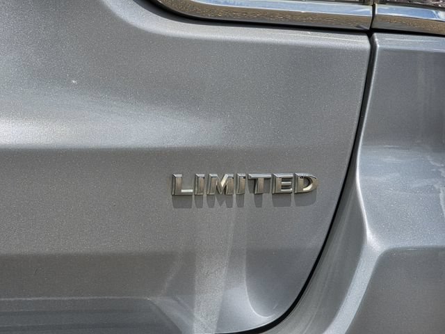 Used 2020 Jeep Grand Cherokee Limited w/ Luxury Group II RWD image 36