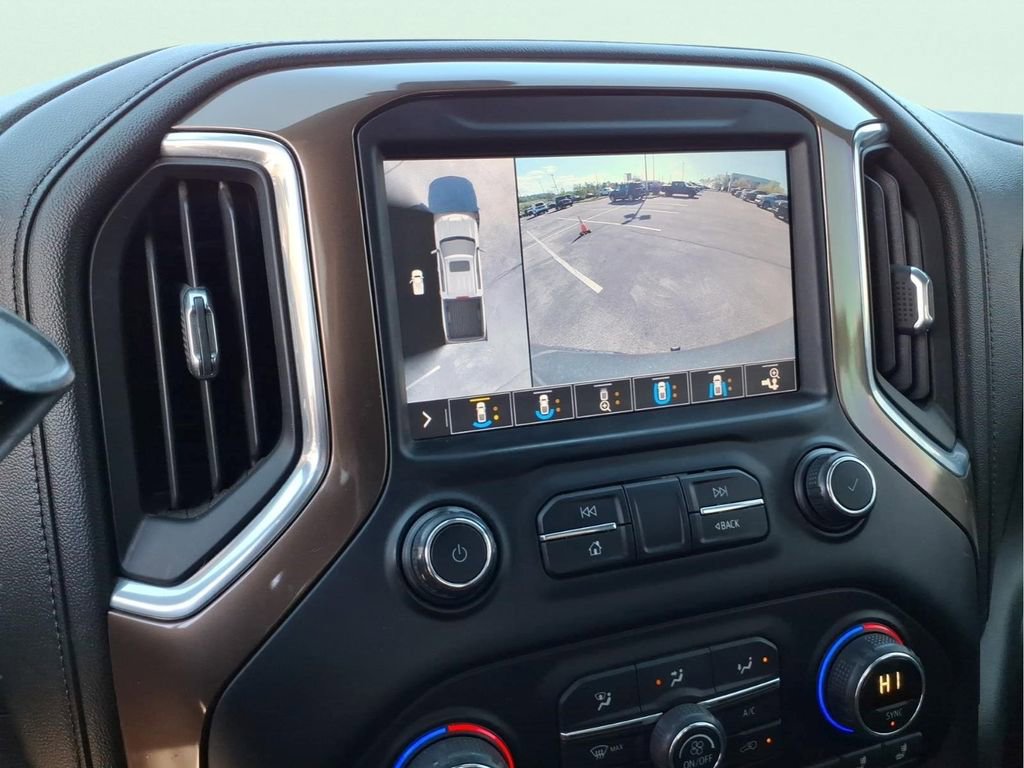 Used 2019 Chevrolet Silverado 1500 High Country w/ Technology Package AWD/4WD image 23