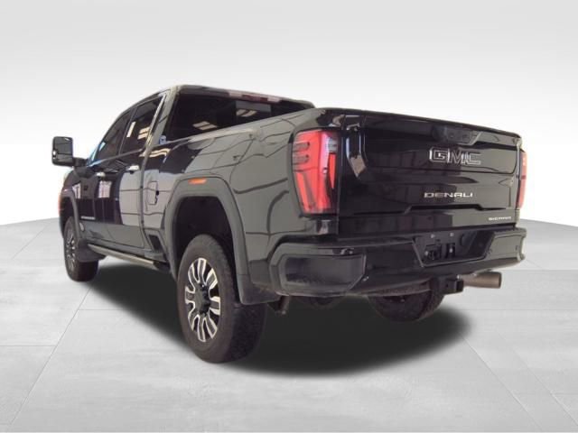 Used 2024 GMC Sierra 2500 Denali Ultimate image 8