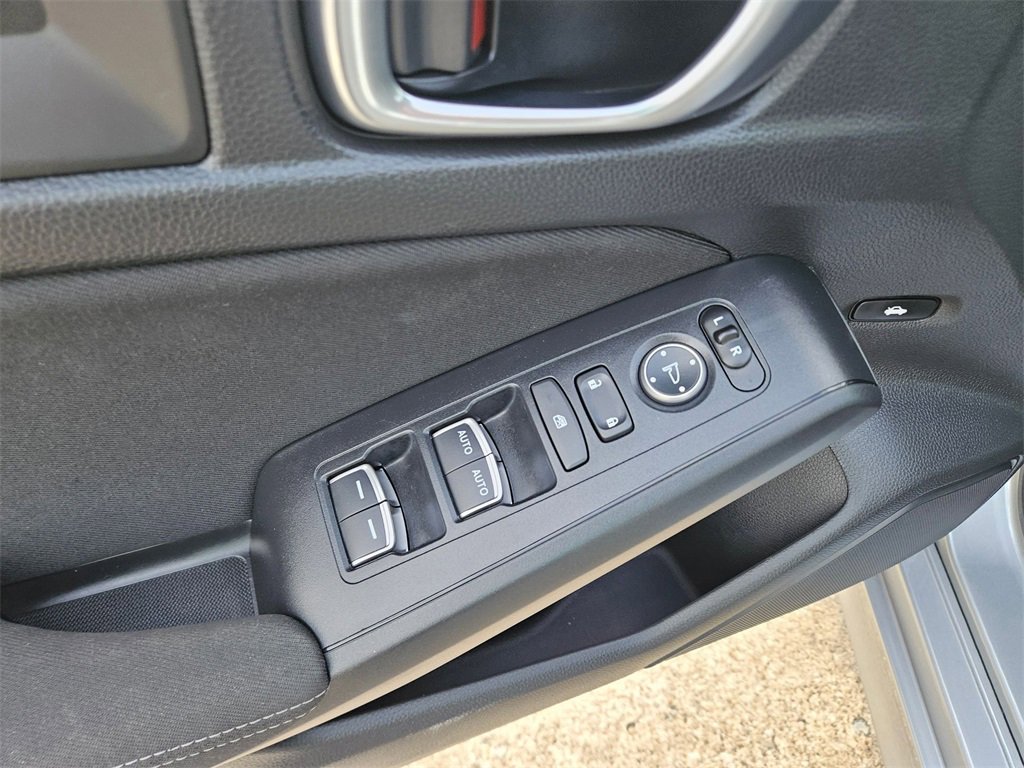 Used 2025 Honda Civic Sport image 15