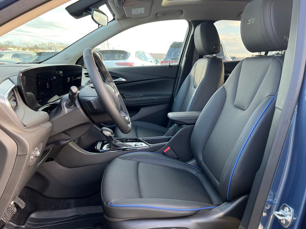 New 2026 Buick Encore GX Sport Touring w/ Comfort Package image 4