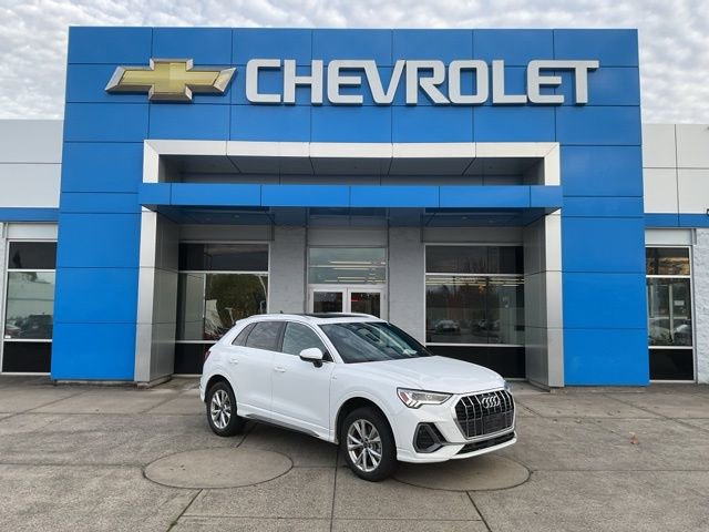 Used 2023 Audi Q3 2.0T Premium