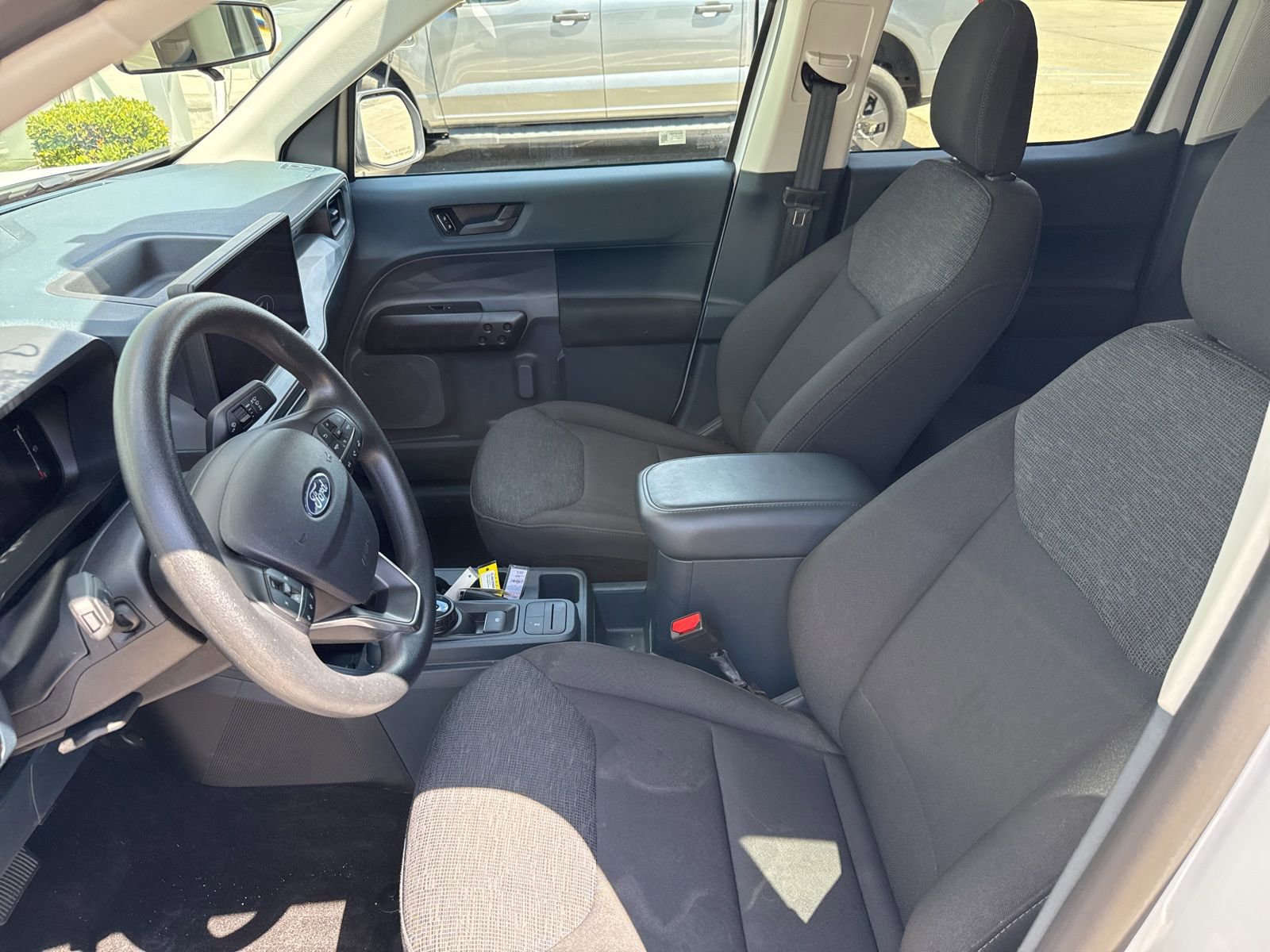 Used 2025 Ford Maverick XL FWD image 10