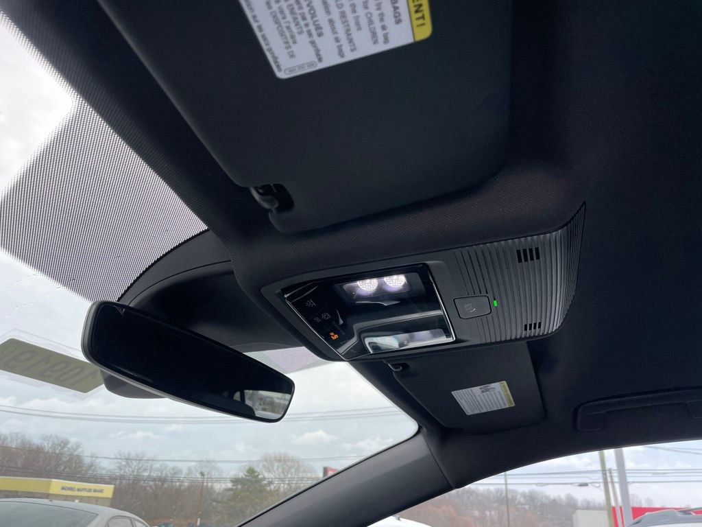 Certified 2022 Volkswagen ID.4 Pro image 24