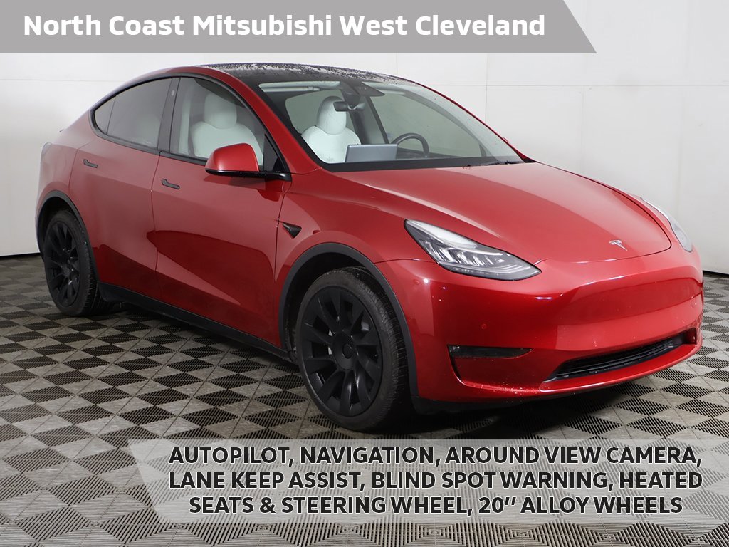 Used 2022 Tesla Model Y Long Range image 1