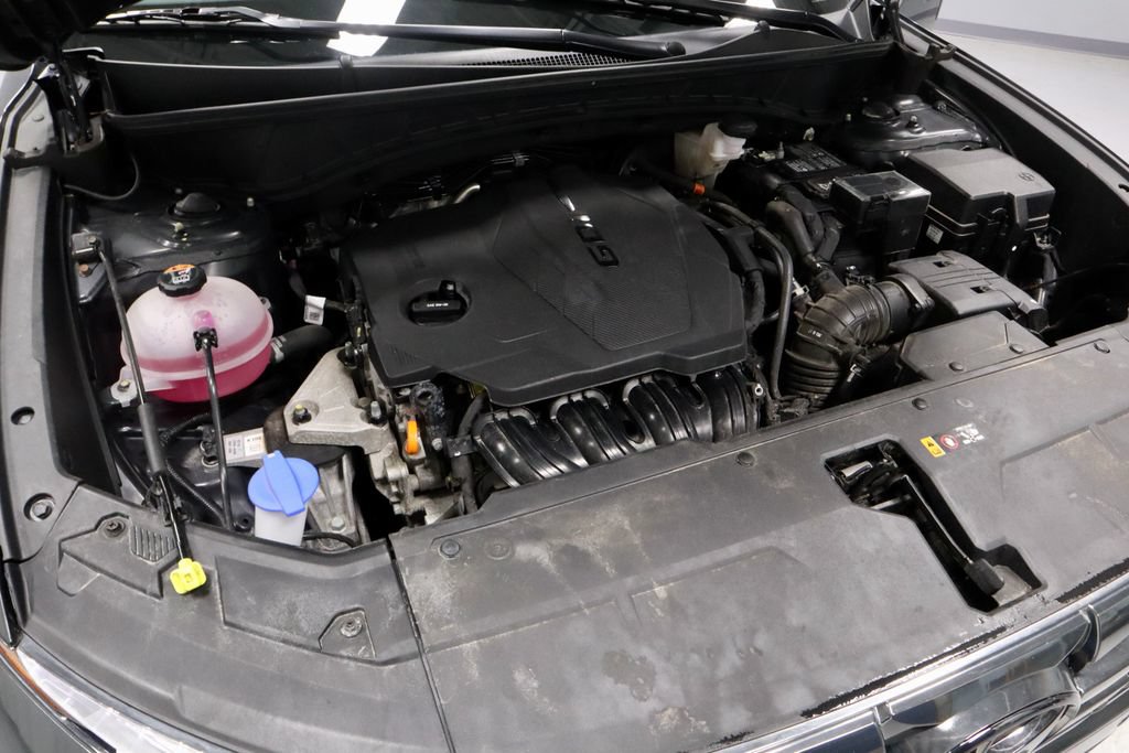 Used 2023 Hyundai Tucson Limited AWD/4WD image 16