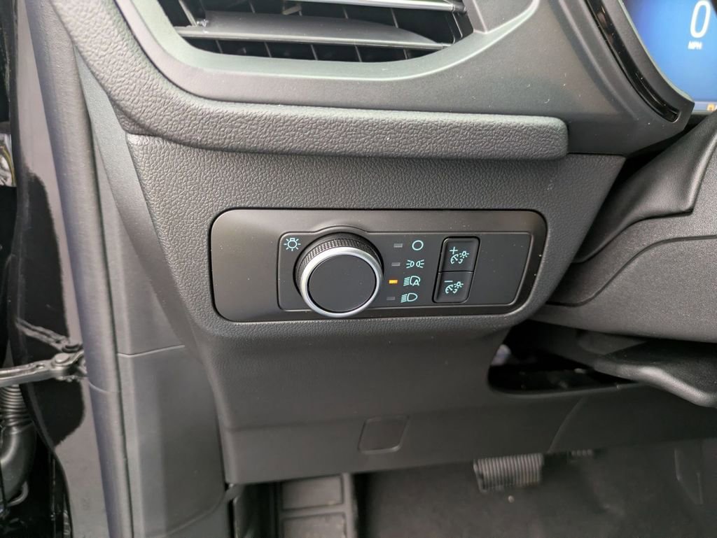 New 2026 Ford Escape ST-Line w/ Cold Weather Package AWD/4WD image 37