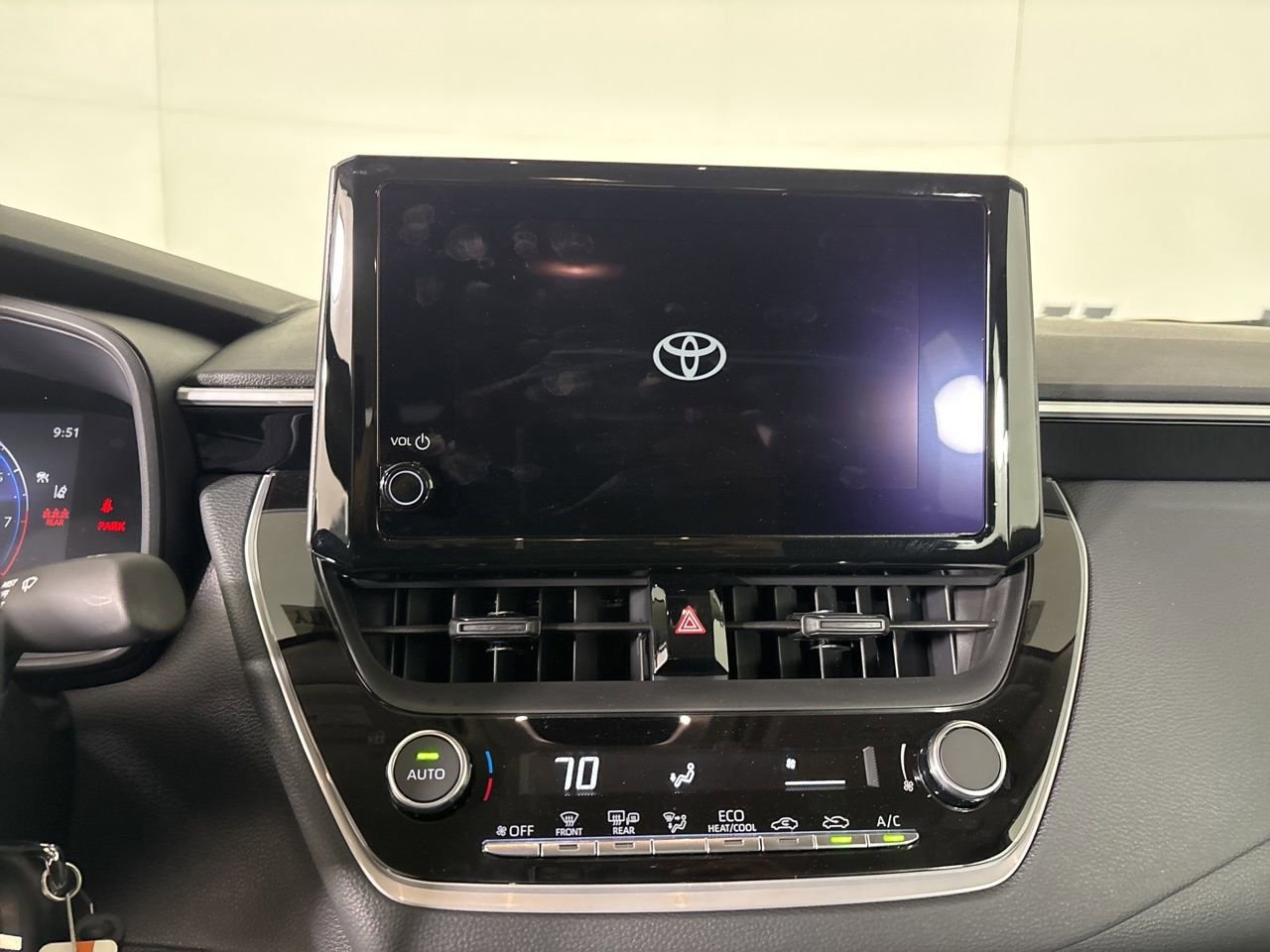 Used 2026 Toyota Corolla LE image 14