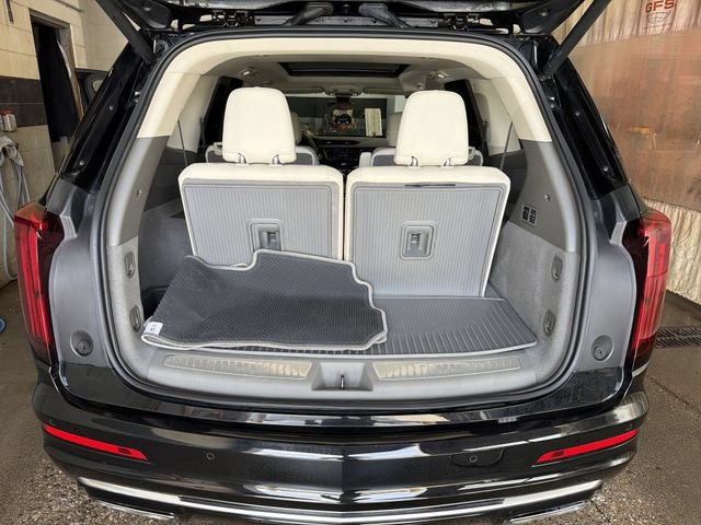 Certified 2024 Cadillac XT6 Premium Luxury w/ LPO, Floor Liner Package AWD/4WD image 26