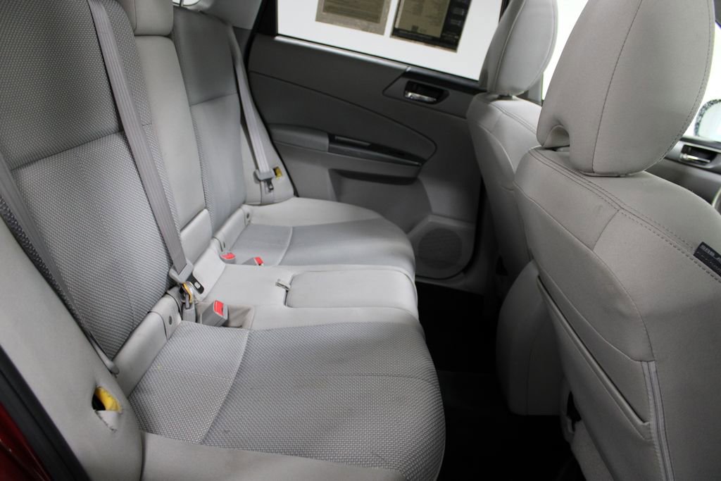 Used 2013 Subaru Forester 2.5X Premium w/ All-Weather Plus Pkg image 26