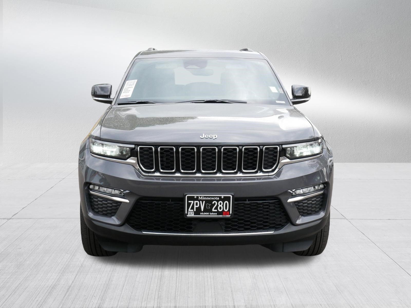 Used 2024 Jeep Grand Cherokee Limited 4xe AWD/4WD image 2