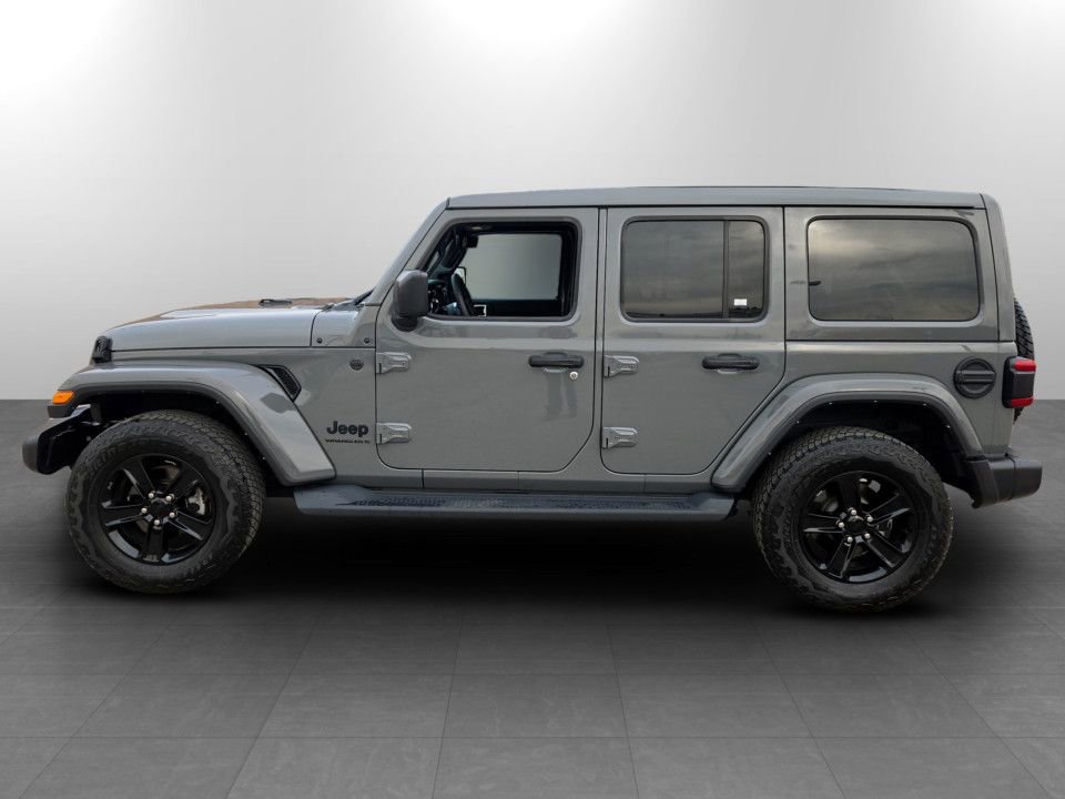 Used 2023 Jeep Wrangler Unlimited Sahara AWD/4WD image 10