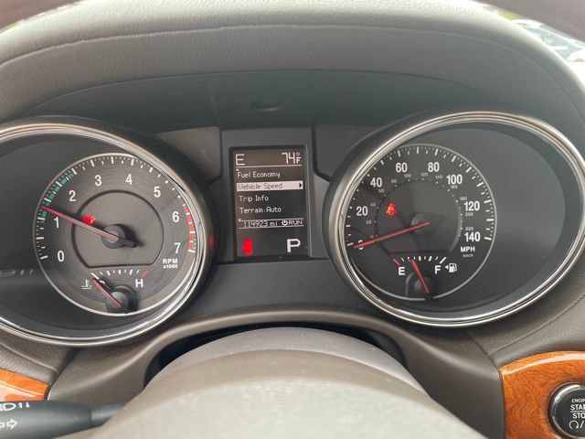 Used 2011 Jeep Grand Cherokee Overland AWD/4WD image 24