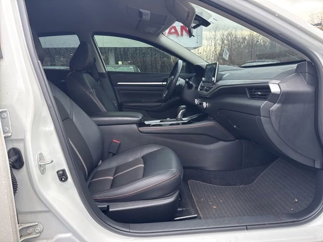 Certified 2023 Nissan Altima 2.5 SR image 13