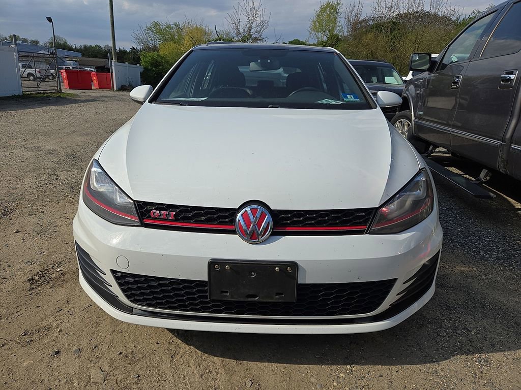 Used 2017 Volkswagen GTI SE FWD image 2