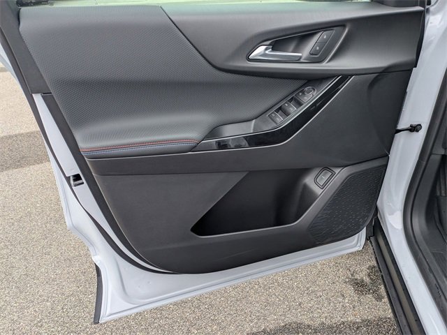 New 2026 Chevrolet Equinox RS image 8