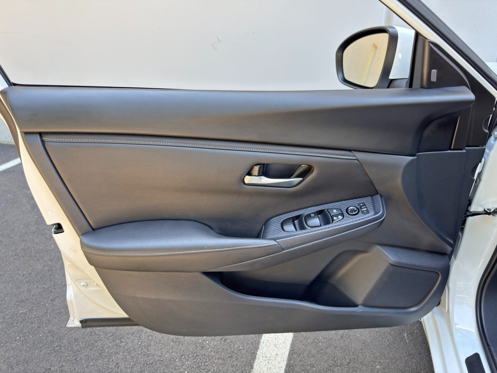 Used 2024 Nissan Sentra SV w/ All-Weather Package FWD image 35