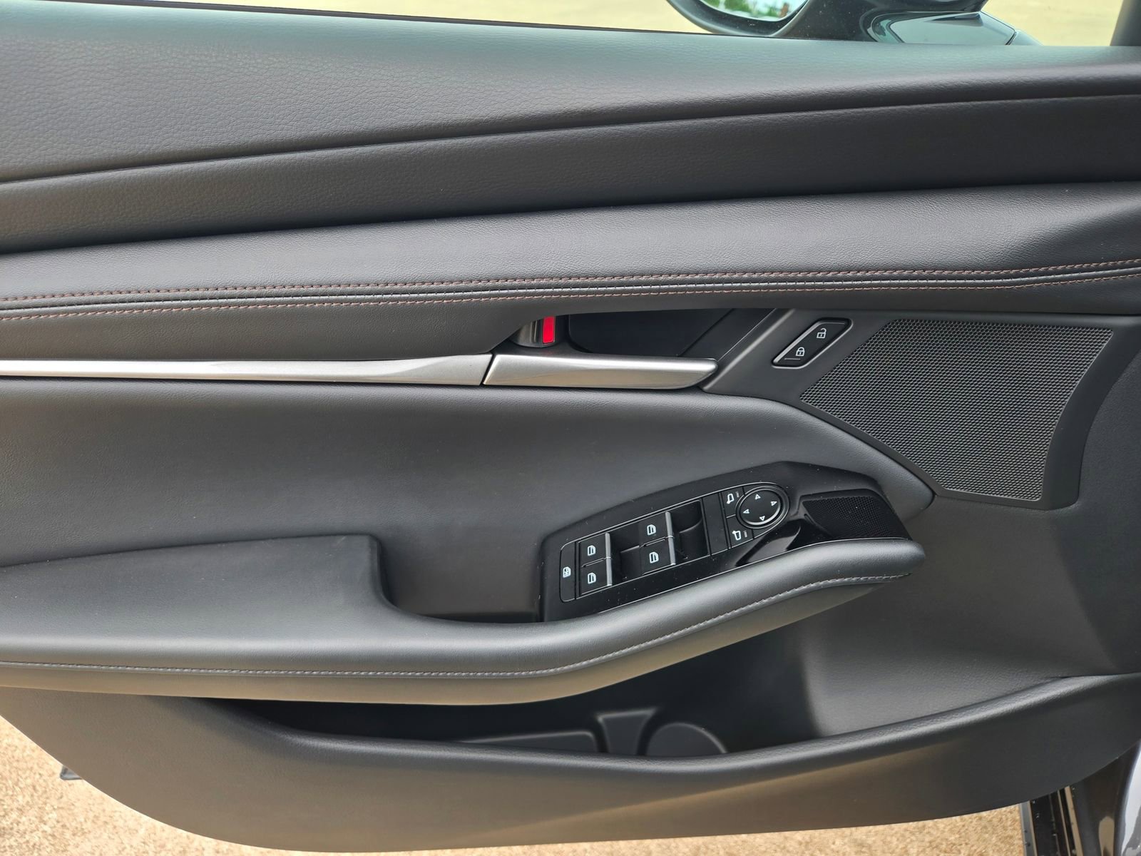 New 2026 MAZDA MAZDA3 s FWD image 19