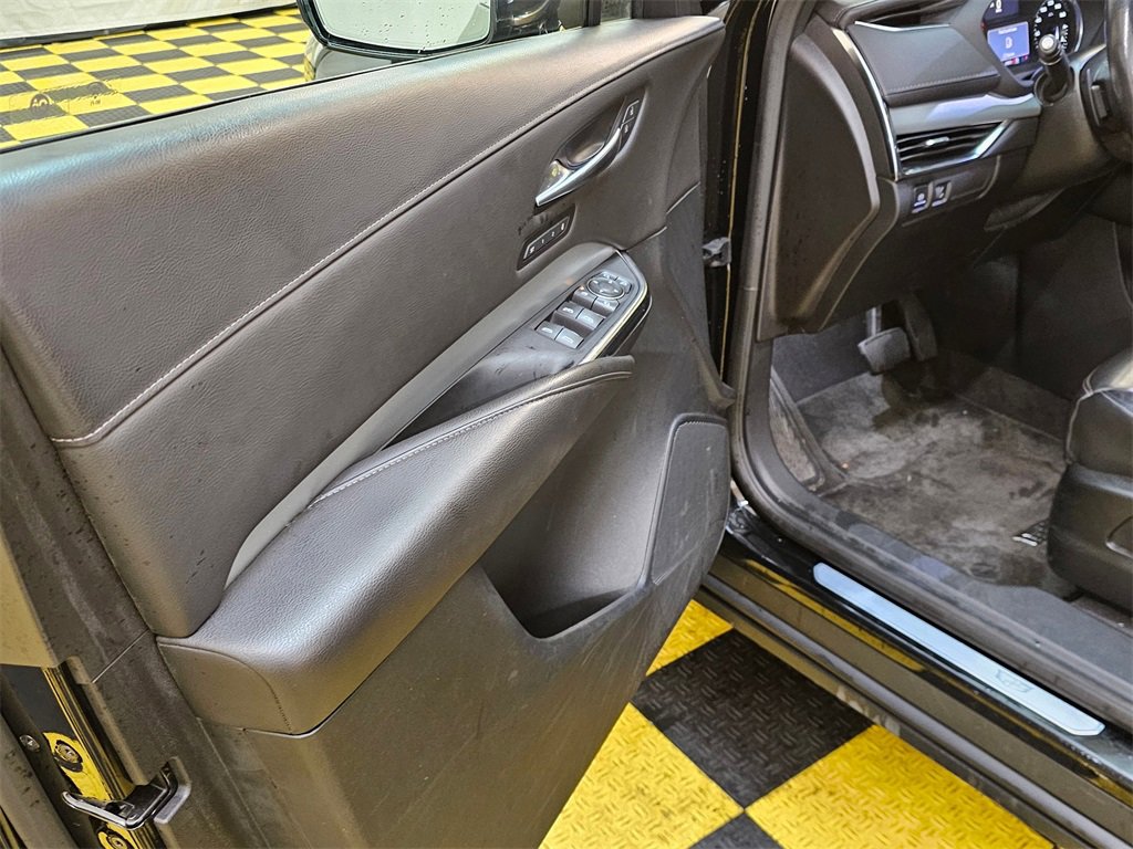 Used 2020 Cadillac XT4 Premium Luxury image 21