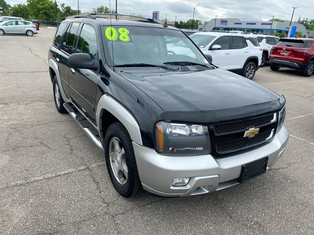 Used 2008 Chevrolet TrailBlazer LT w/ Sun And Sound Package AWD/4WD image 1