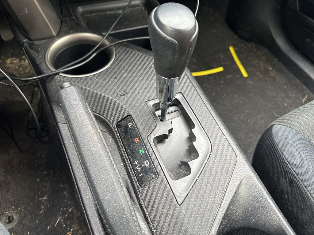 Used 2015 Toyota RAV4 LE image 26