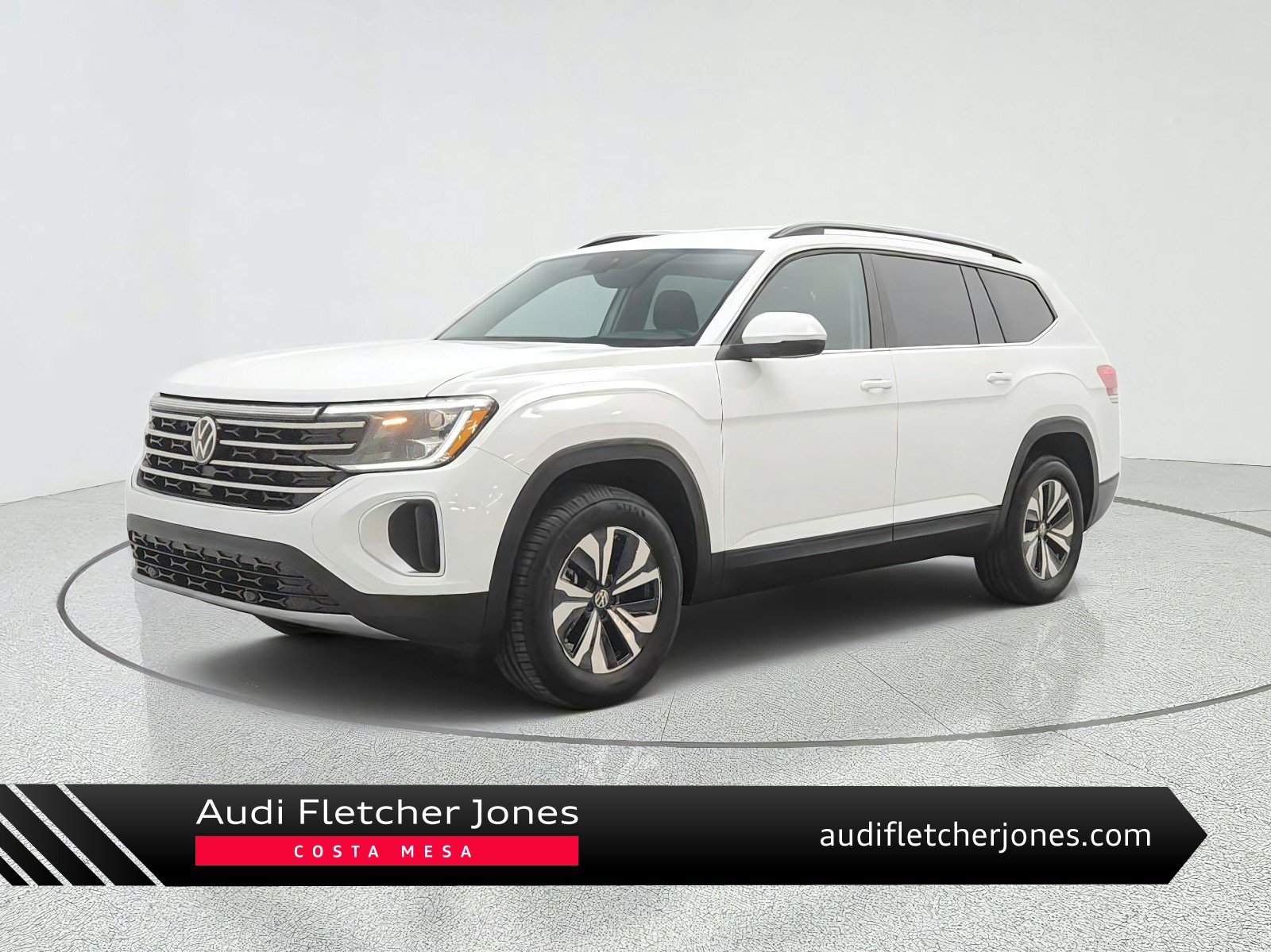 Used 2025 Volkswagen Atlas SE