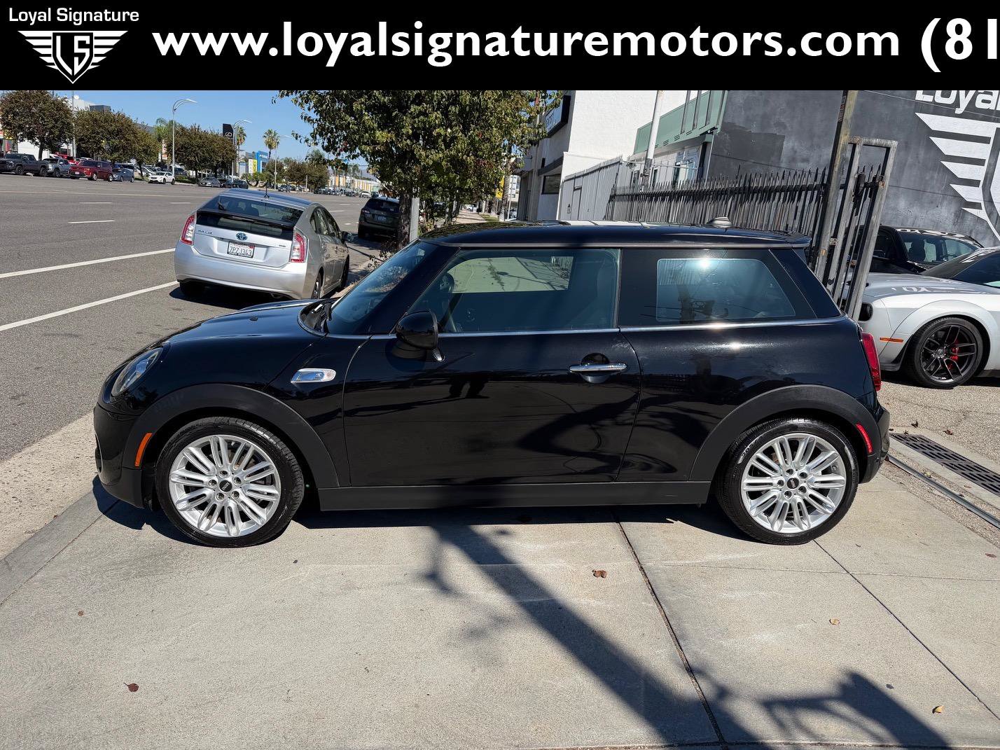 Used 2019 MINI Cooper S FWD image 4