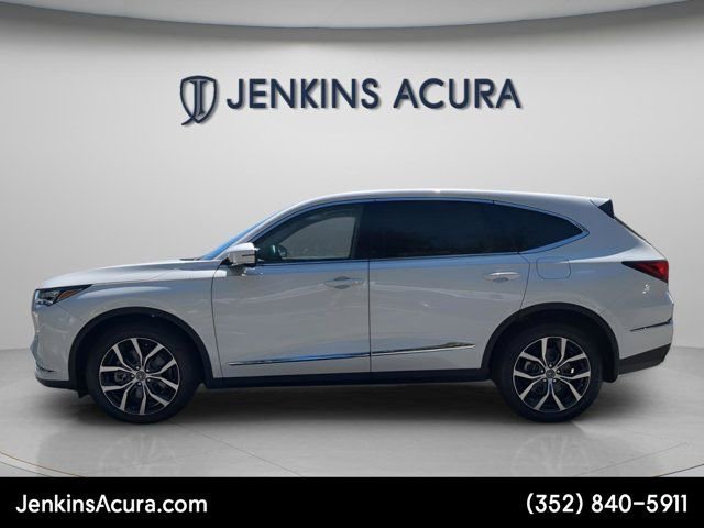 Used 2023 Acura MDX SH-AWD w/ Technology Package image 4