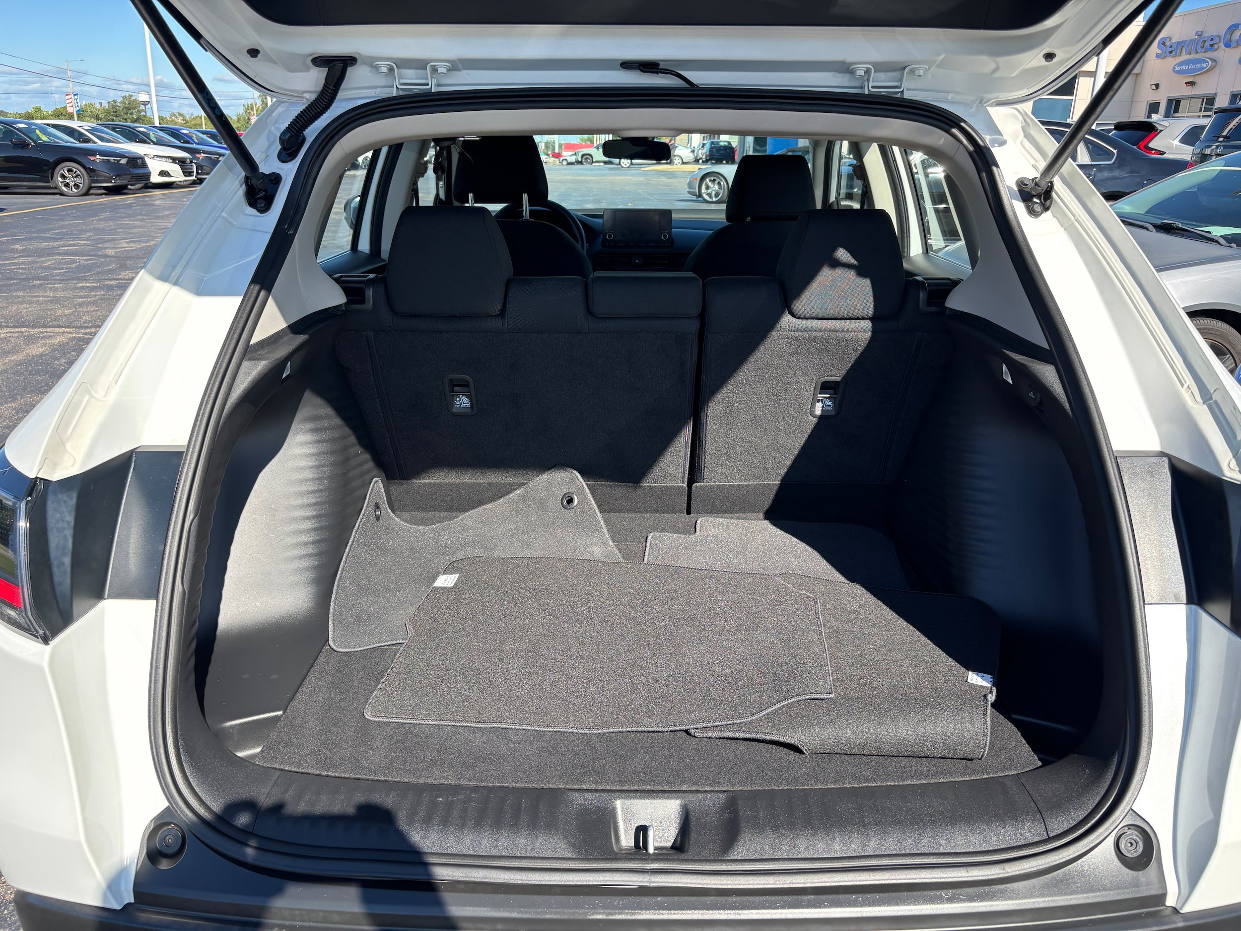 Certified 2024 Honda HR-V LX image 11