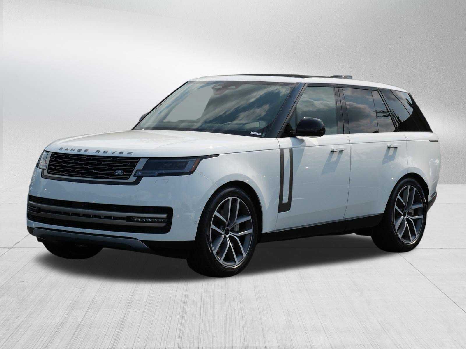 New 2026 Land Rover Range Rover SE