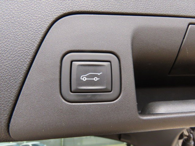 Used 2023 Buick Envision Essence image 13