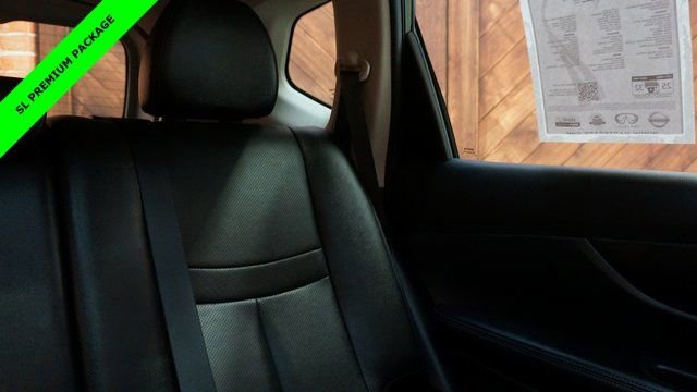 Used 2016 Nissan Rogue SL w/ SL Premium Package image 60