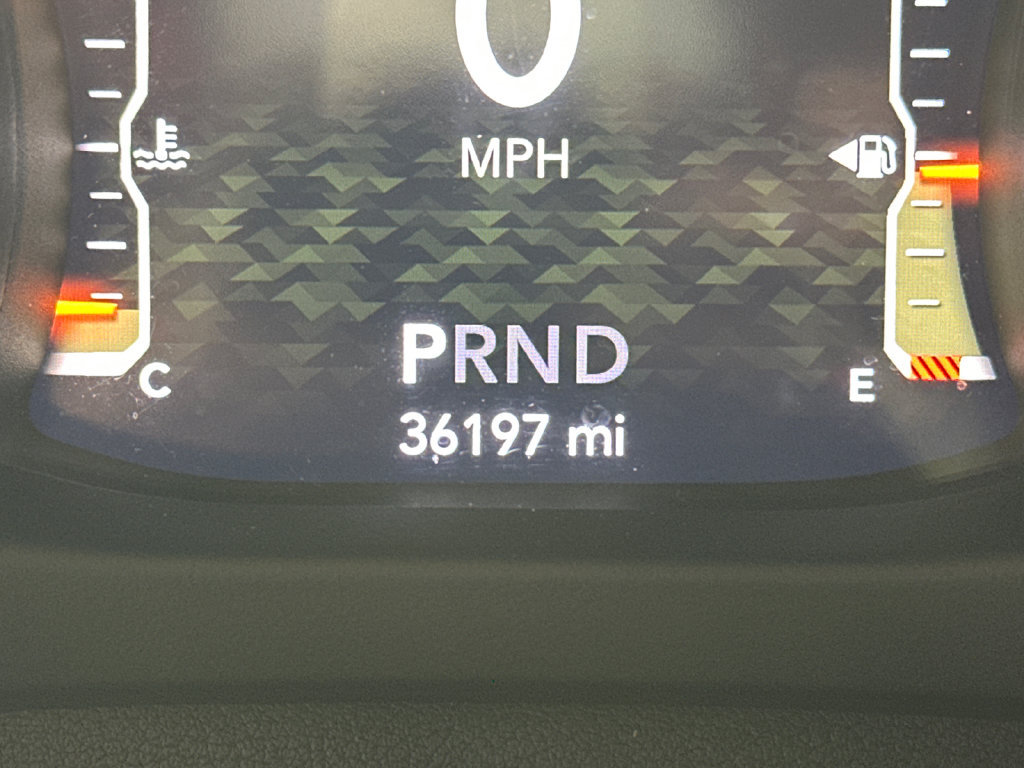 Used 2019 Jeep Wrangler Unlimited Sahara AWD/4WD image 4