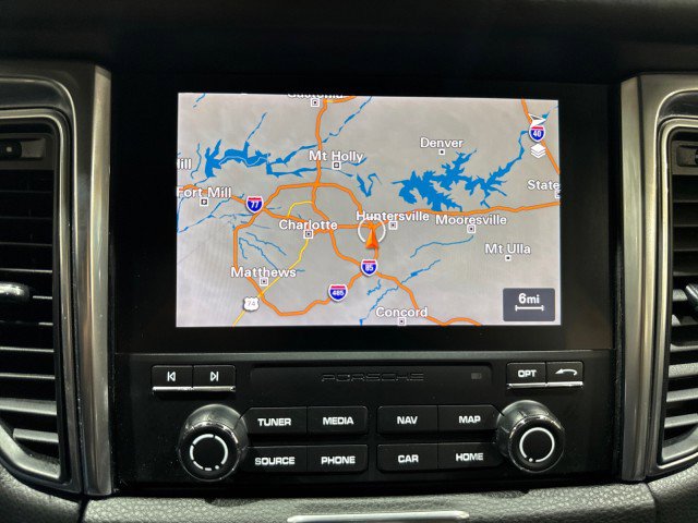 Used 2018 Porsche Macan GTS image 77