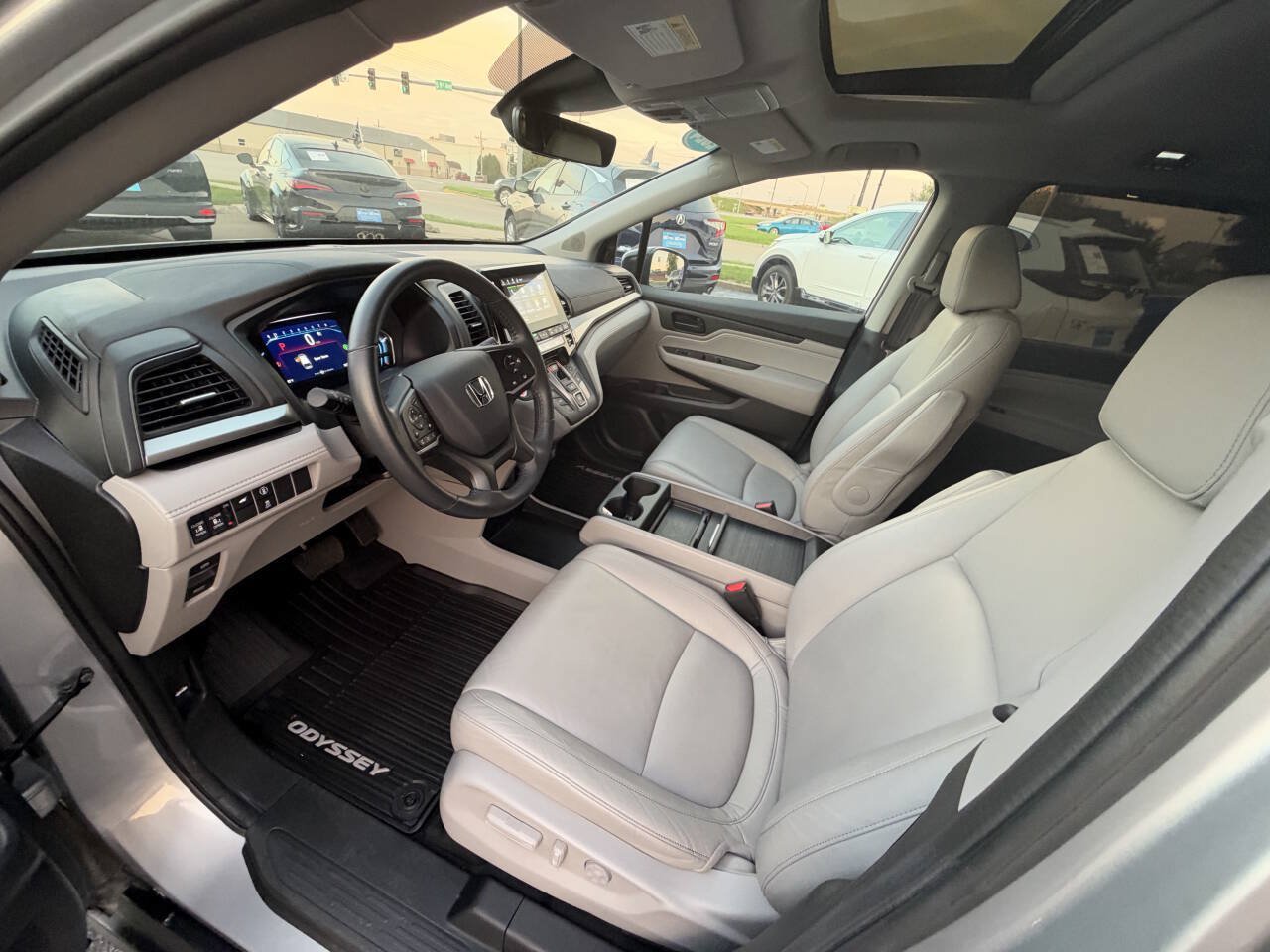 Used 2024 Honda Odyssey EX-L image 10