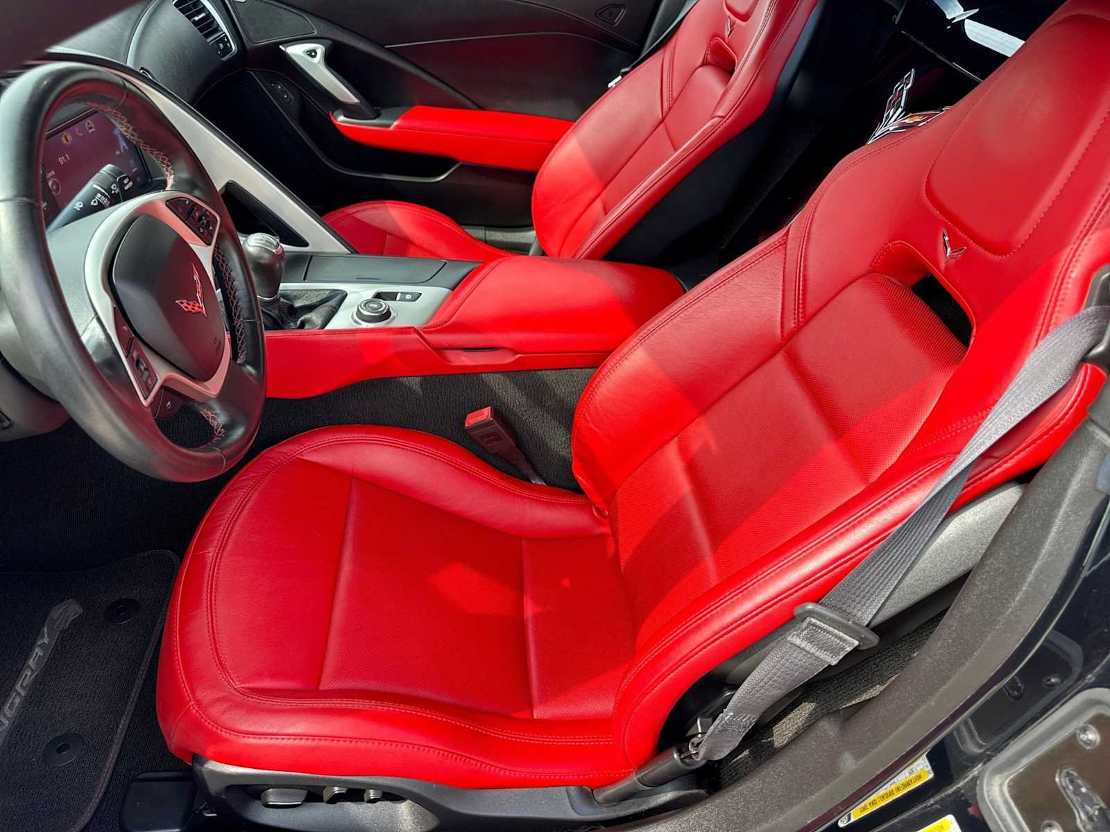 Used 2014 Chevrolet Corvette Stingray Convertible w/ 2LT Preferred Equipment Group RWD image 16