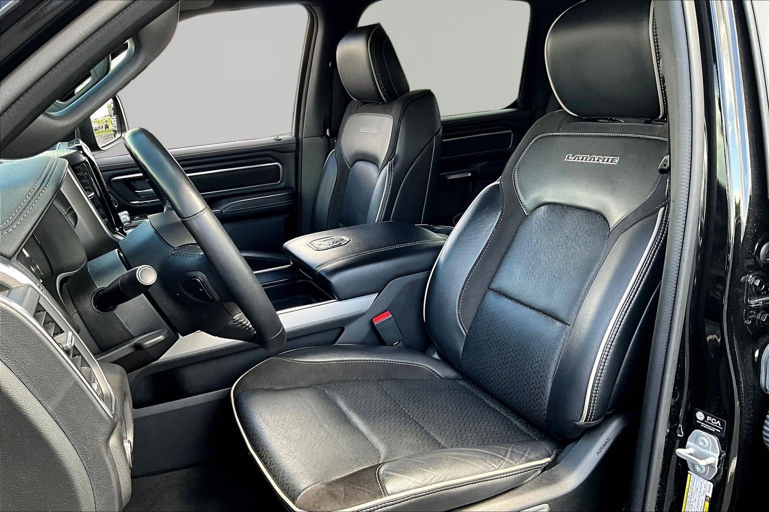 Used 2023 RAM 1500 Laramie AWD/4WD image 21