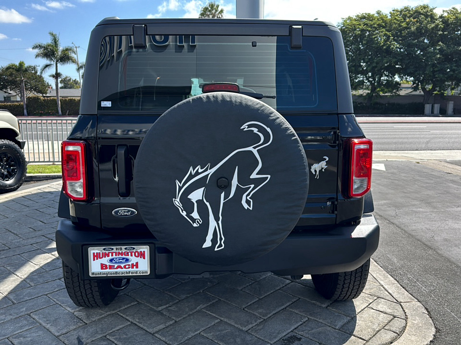 Used 2025 Ford Bronco 2-Door AWD/4WD image 9