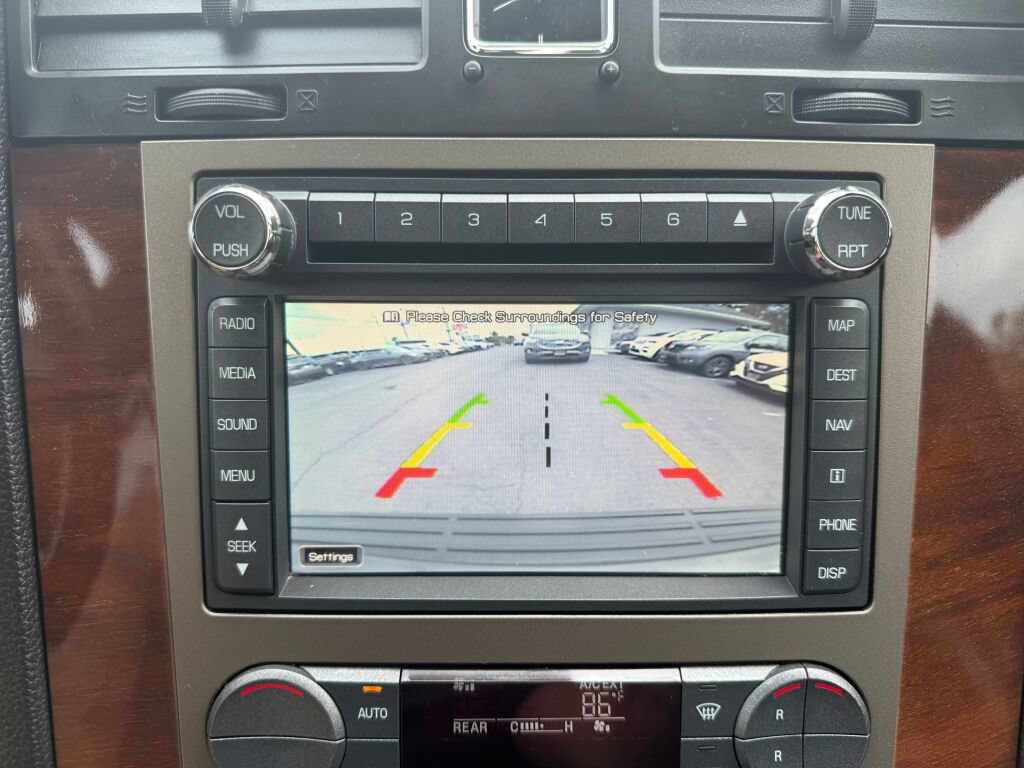 Used 2014 Lincoln Navigator 4WD image 18