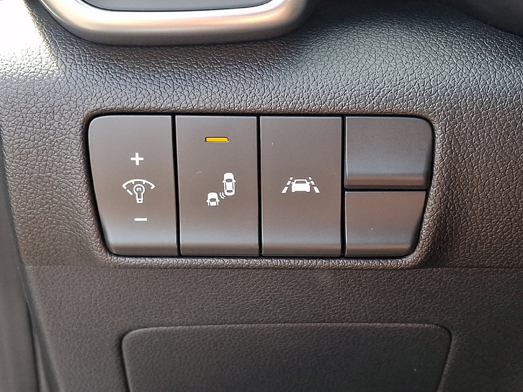 Used 2022 Kia Sportage Nightfall Edition AWD/4WD image 25
