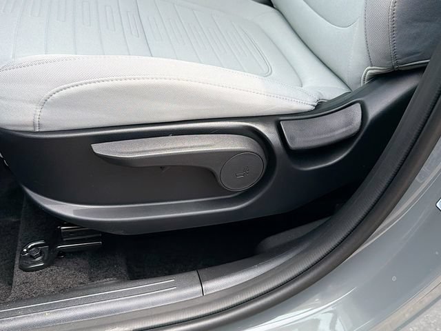 New 2026 Hyundai Santa Cruz SE FWD image 19