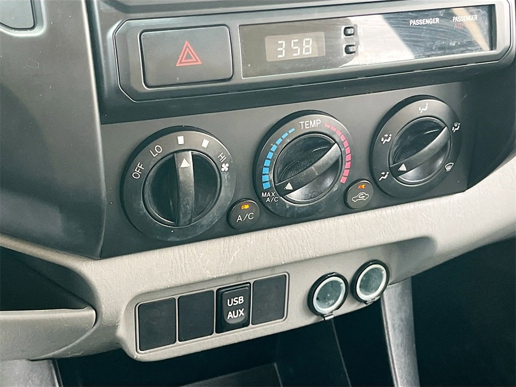 Used 2014 Toyota Tacoma 2WD Double Cab image 14