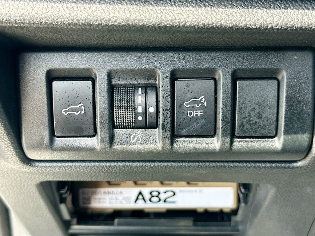 Used 2023 Subaru Outback Onyx Edition AWD/4WD image 10