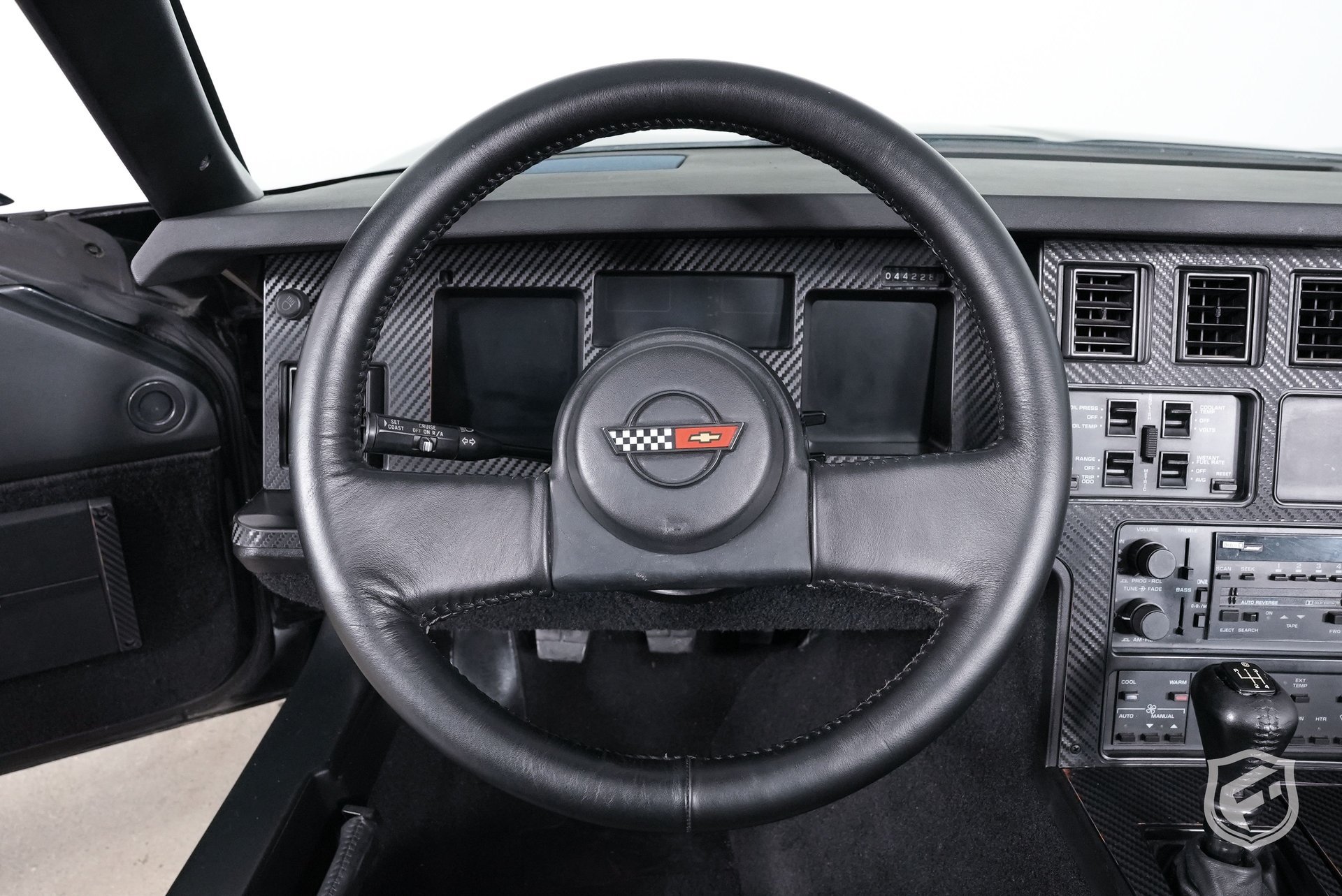 Used 1987 Chevrolet Corvette Convertible RWD image 18