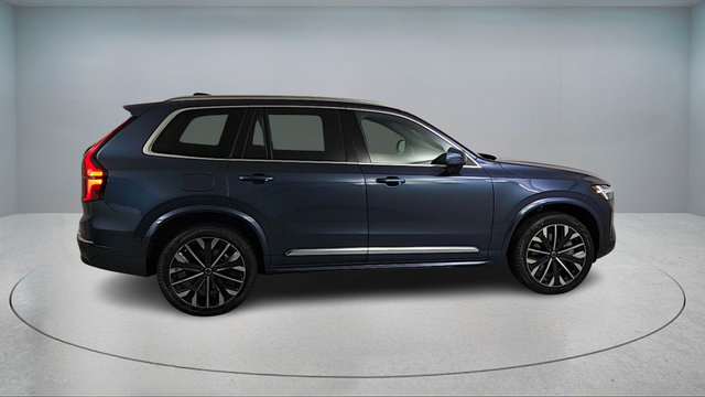 New 2026 Volvo XC90 T8 Plus w/ Protection Package Premier AWD/4WD image 8